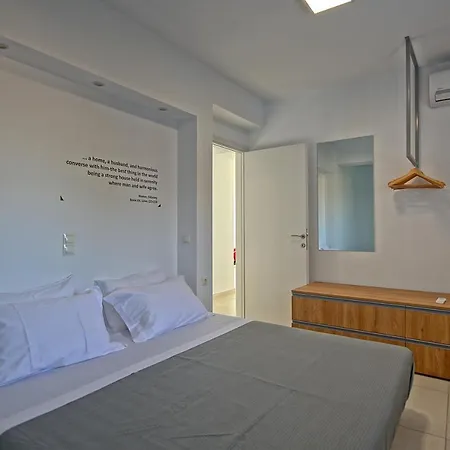 Athena By Posarellivillas Vila Peritheia