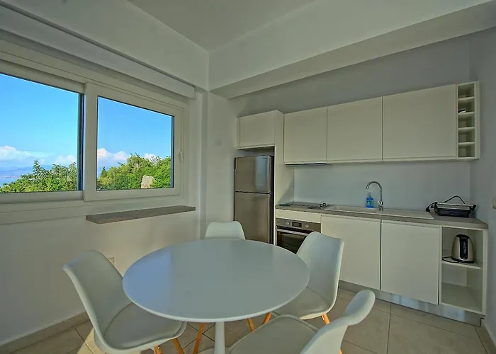 Athena By Posarellivillas