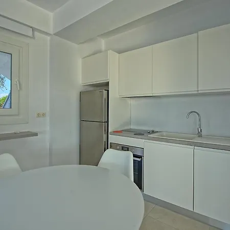 Athena By Posarellivillas